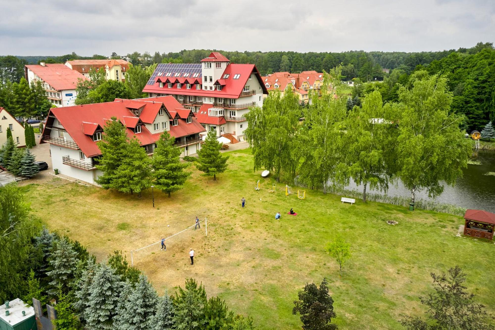 Hotel Mazury Gizycko Exterior photo