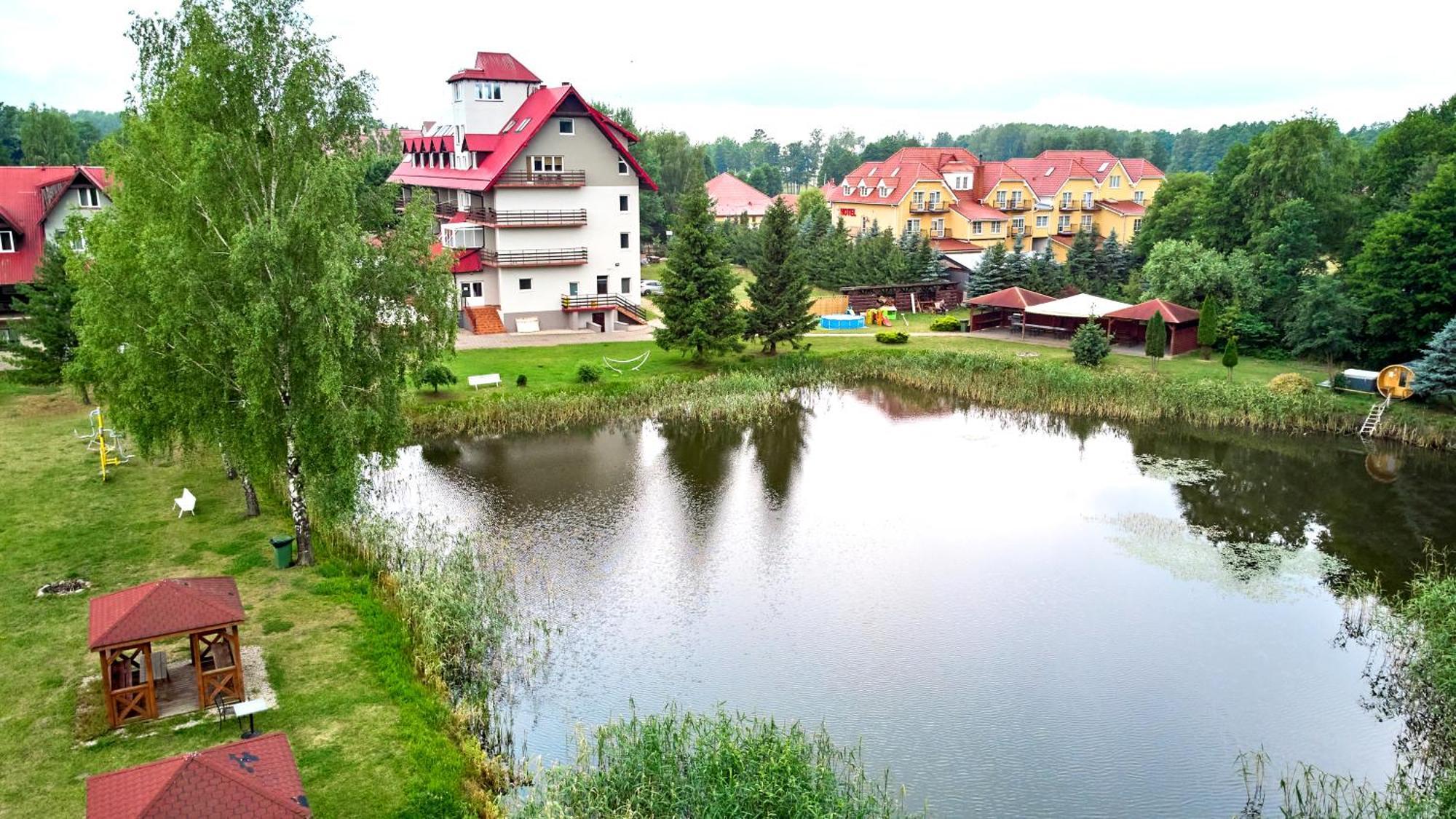 Hotel Mazury Gizycko Exterior photo