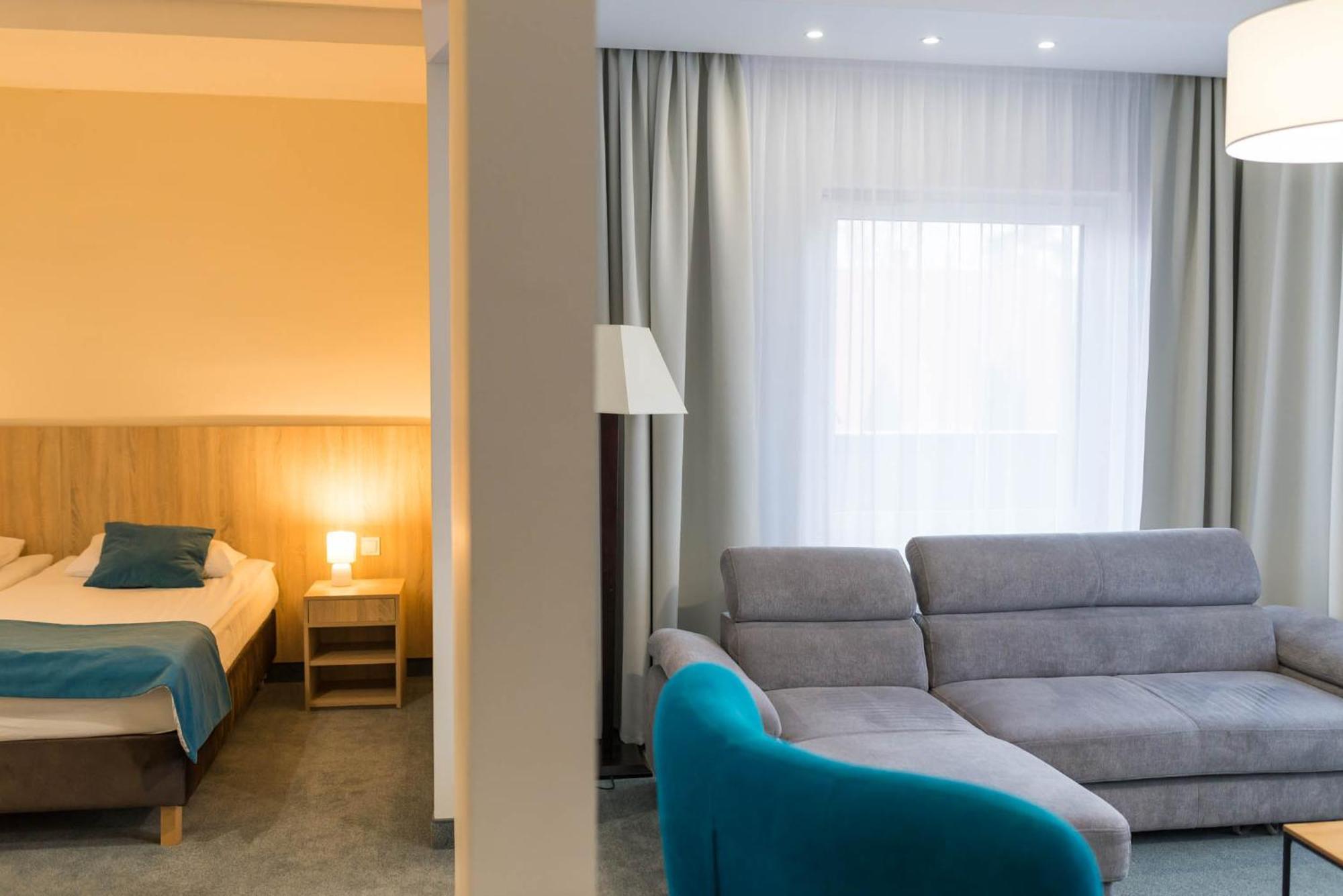 Hotel Mazury Gizycko Exterior photo